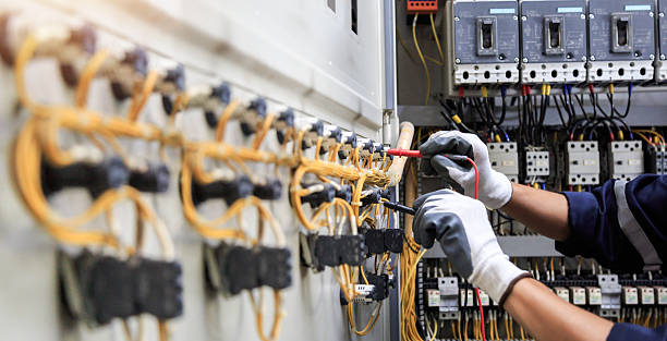Professional Electrician technician working in Desert Hot Springs, CA